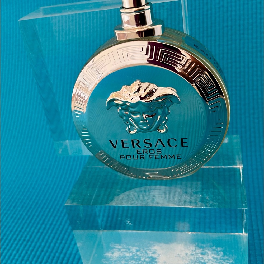 3.4 OZ. Versace Eros Pour Femme Gold Bottle